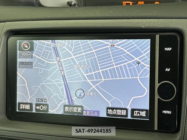 Toyota SIENTA 2014-06 8769391-2
