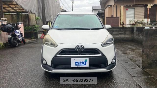 Toyota SIENTA 2015-12 8769601-9