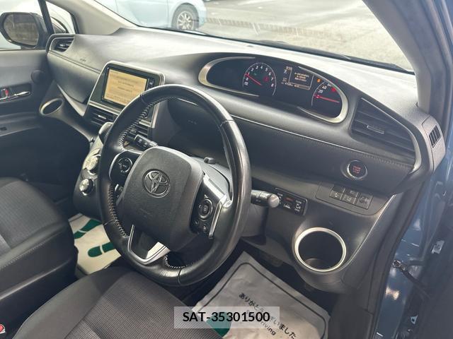 Toyota SIENTA 2021-11 8769753-11