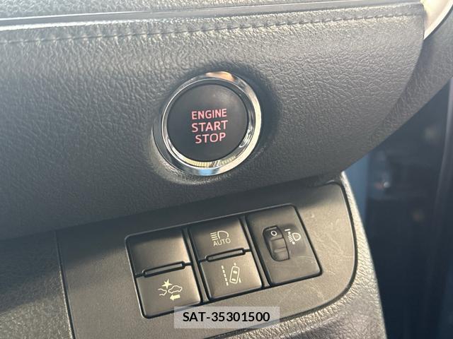 Toyota SIENTA 2021-11 8769753-8