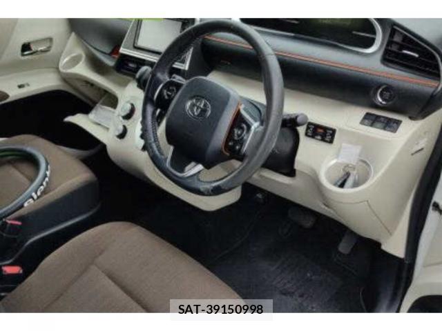 Toyota SIENTA 2016-03 8769850-2