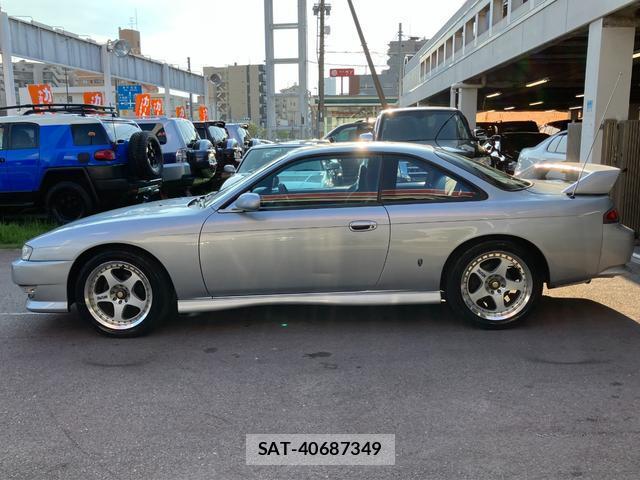 Nissan SILVIA 1997-01 8769643-5