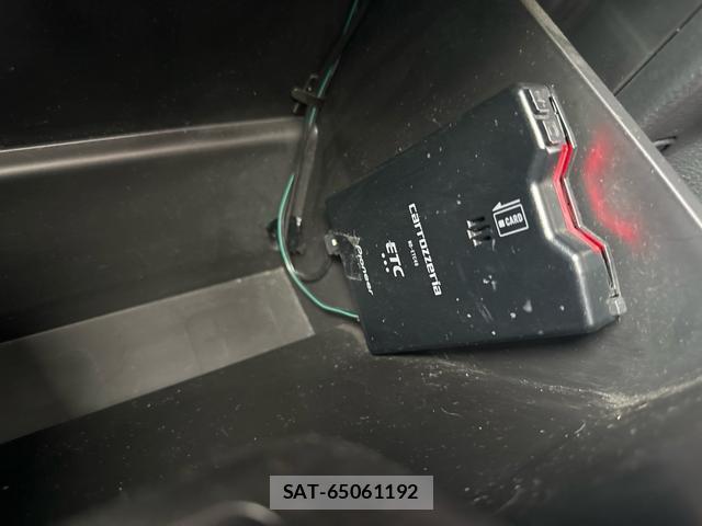 Suzuki SPACIA 2022-03 8769733-6