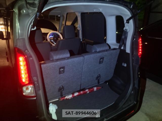 Suzuki SPACIA 2017-04 8768840-14