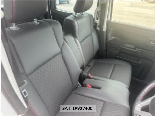 Suzuki SPACIA 2018-07 8769299-14