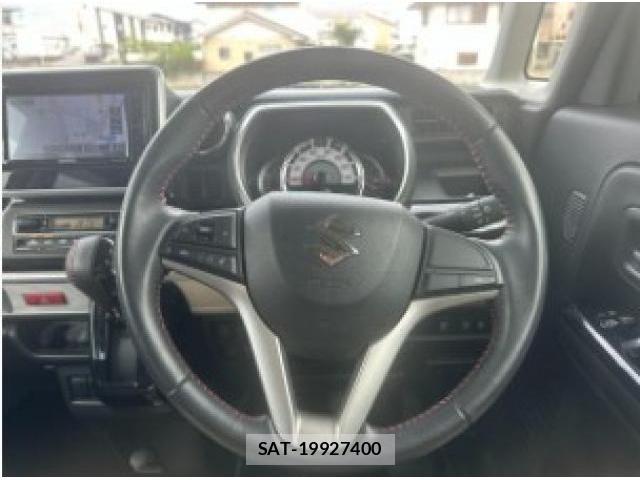 Suzuki SPACIA 2018-07 8769299-17