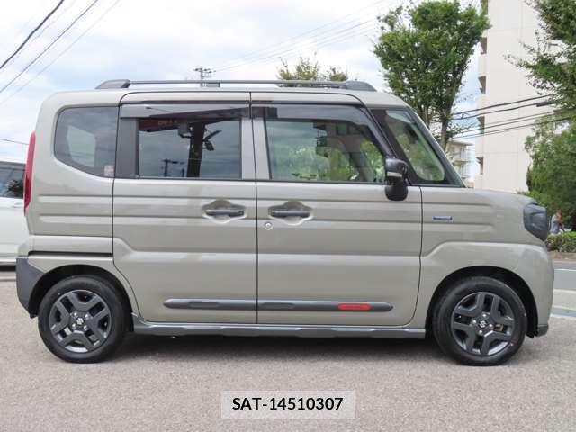 Suzuki SPACIA 2025-08 8769811-6