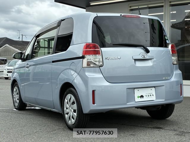 Toyota SPADE 2013-09 8769458-13