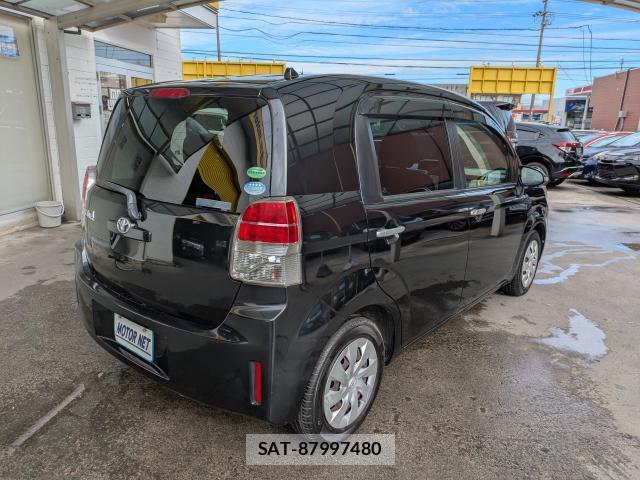 Toyota SPADE 2014-03 8769497-1
