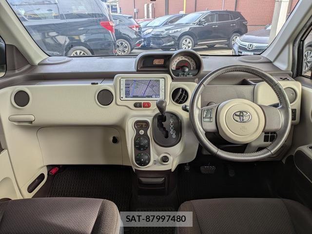 Toyota SPADE 2014-03 8769497-2