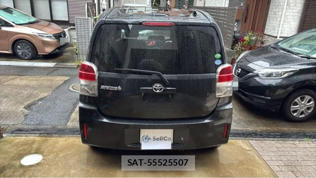 Toyota SPADE 2014-02 8769615-1