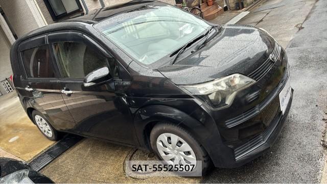 Toyota SPADE 2014-02 8769615-11