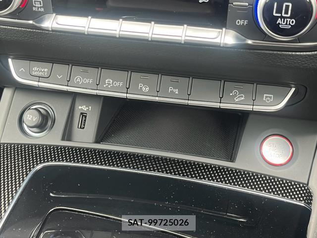 Audi SQ5 2022-05 8769964-12