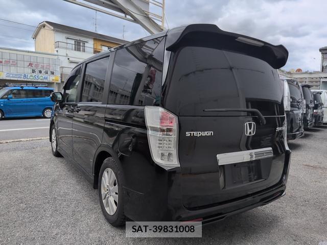 Honda e 2009-12 8769014-18