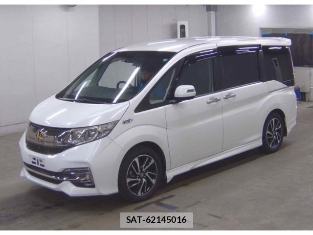 Honda e 2015-10 8770054-8