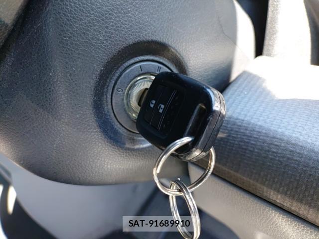 Honda e 2015-09 8768941-14