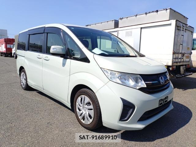 Honda e 2015-09 8768941-3