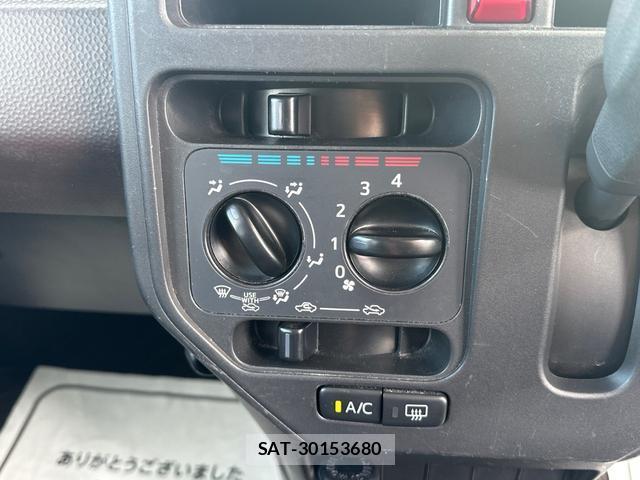 Toyota TANK 2019-08 8769749-3