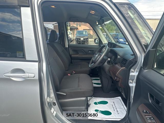 Toyota TANK 2019-08 8769749-5