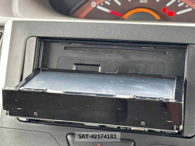 Daihatsu TANTO 2018-12 8769734-4