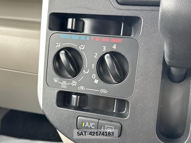 Daihatsu TANTO 2018-12 8769734-6