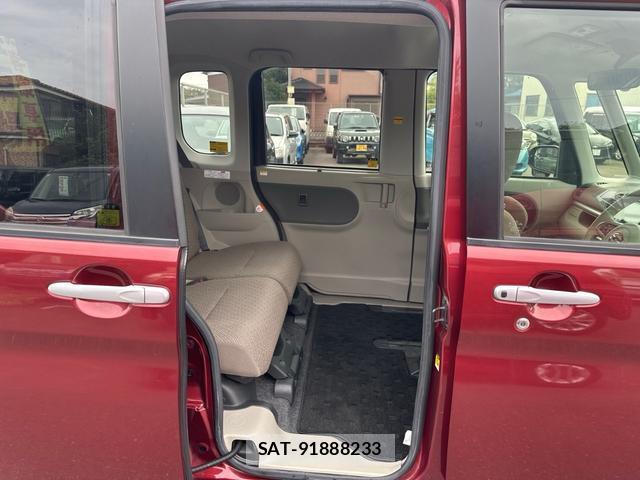 Daihatsu TANTO 2017-07 8769739-11