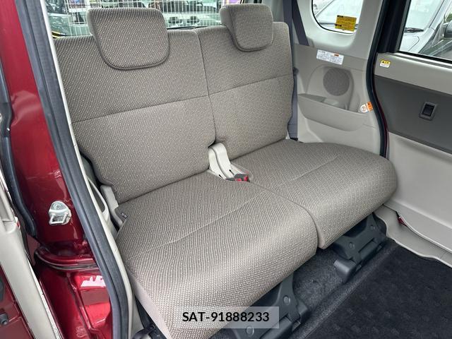 Daihatsu TANTO 2017-07 8769739-12