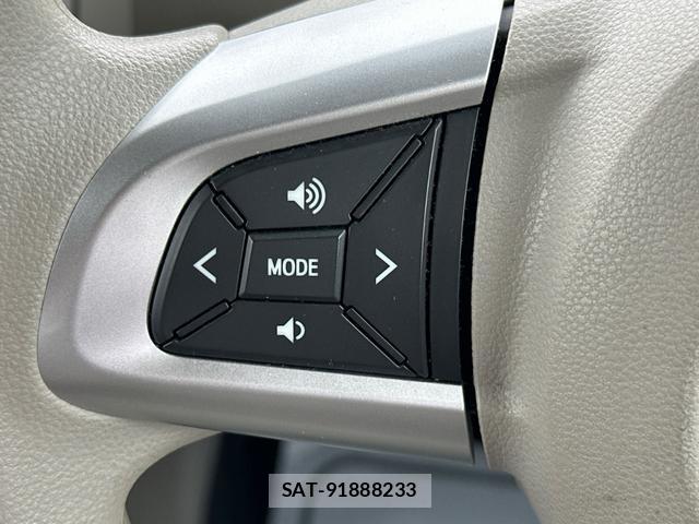Daihatsu TANTO 2017-07 8769739-18