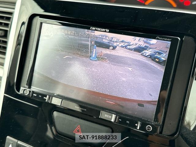 Daihatsu TANTO 2017-07 8769739-4