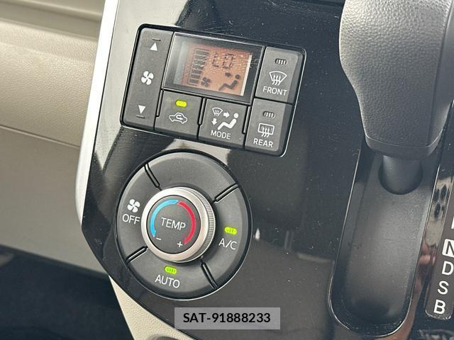 Daihatsu TANTO 2017-07 8769739-6