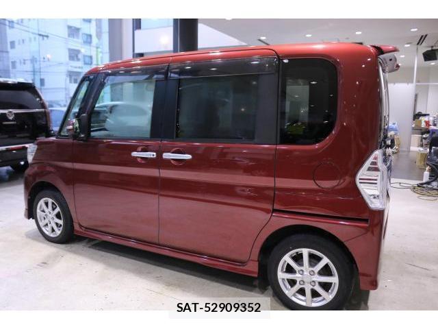 Daihatsu TANTO 2014-11 8770036-13