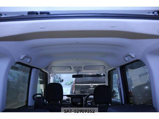 Daihatsu TANTO 2014-11 8770036-16
