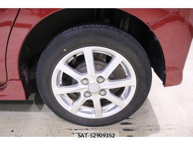 Daihatsu TANTO 2014-11 8770036-19