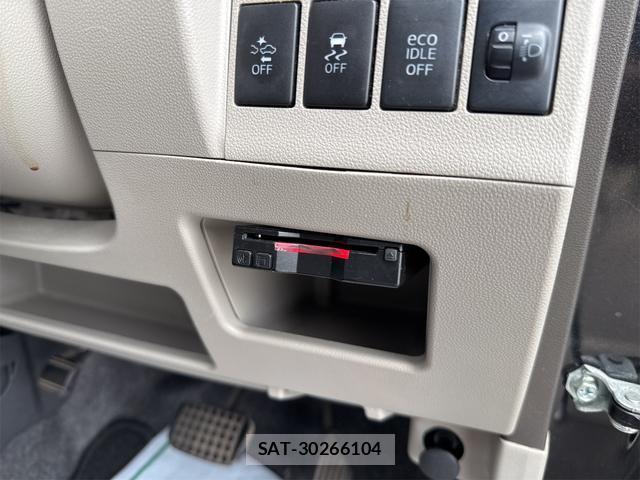 Daihatsu TANTO 2016-07 8770135-14