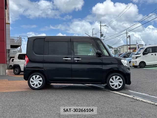 Daihatsu TANTO 2016-07 8770135-3