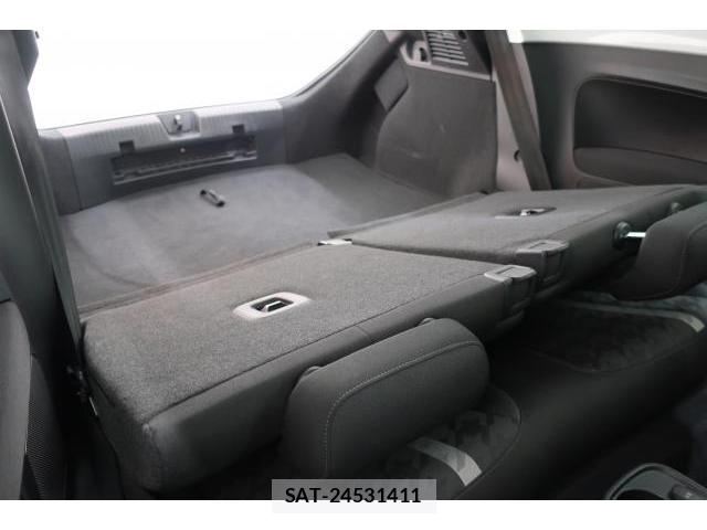 VolksWagen THE BEETLE 2018-05 8768701-14