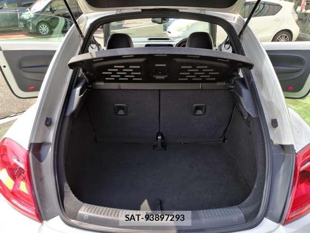 VolksWagen THE BEETLE 2013-02 8769333-14