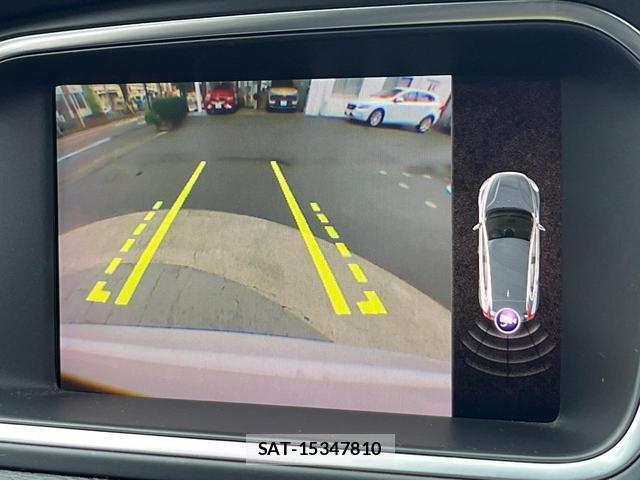 Volvo V40 2018-03 8769421-6