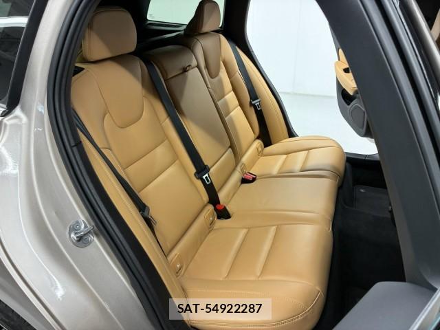 Volvo V60 2023-06 8769369-4