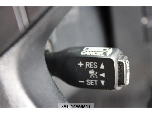 Toyota VELLFIRE 2017-09 8769695-3