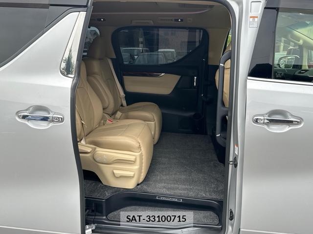 Toyota VELLFIRE 2017-03 8769736-14