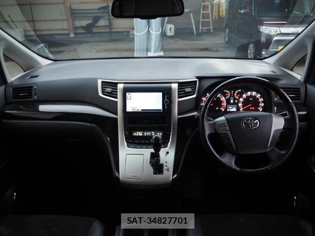 Toyota VELLFIRE 2014-03 8769991-1