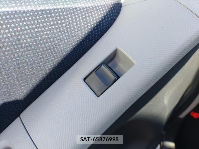 Toyota VITZ 2007-08 8768942-12
