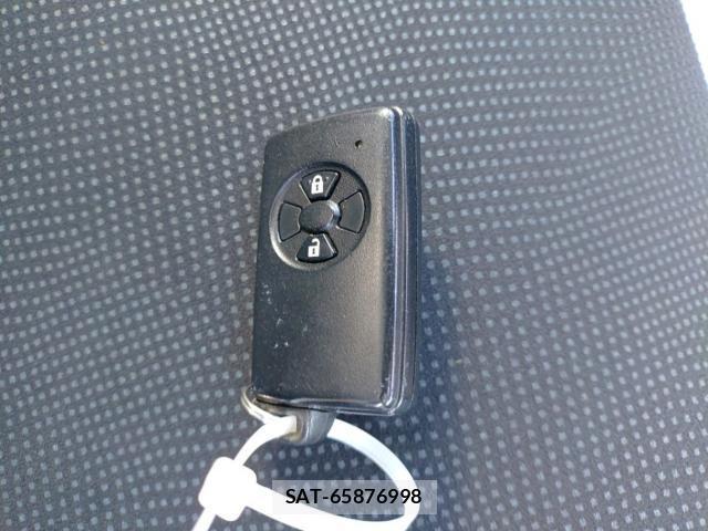 Toyota VITZ 2007-08 8768942-14