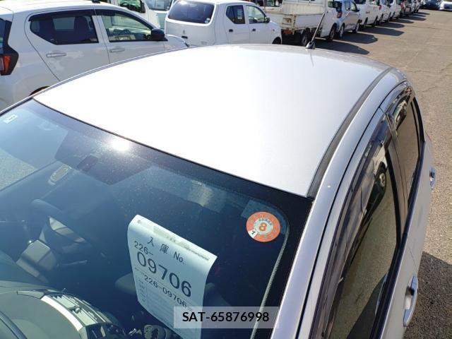 Toyota VITZ 2007-08 8768942-6