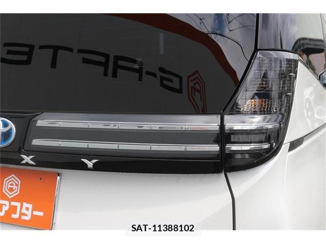 Toyota VOXY 2024-04 8769033-12