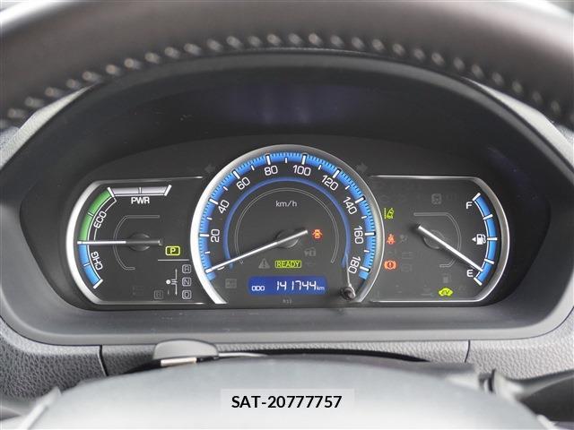 Toyota VOXY 2016-08 8769380-11