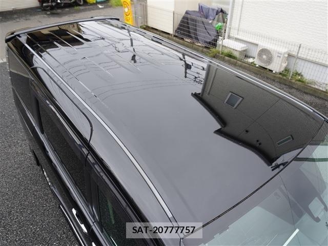 Toyota VOXY 2016-08 8769380-5