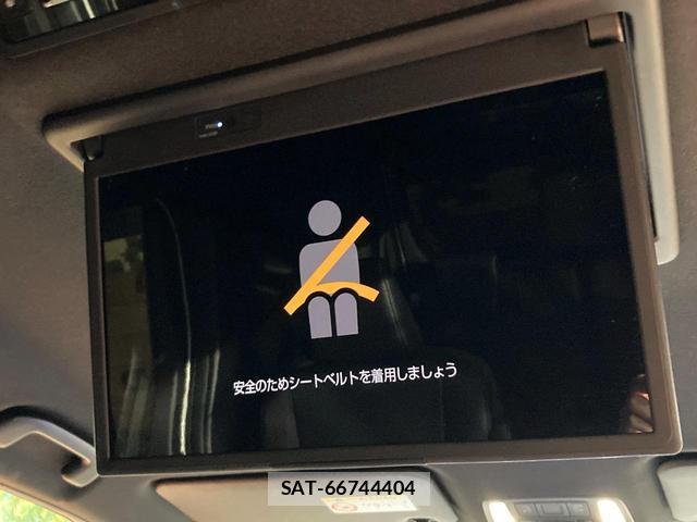 Toyota VOXY 2022-03 8769797-2