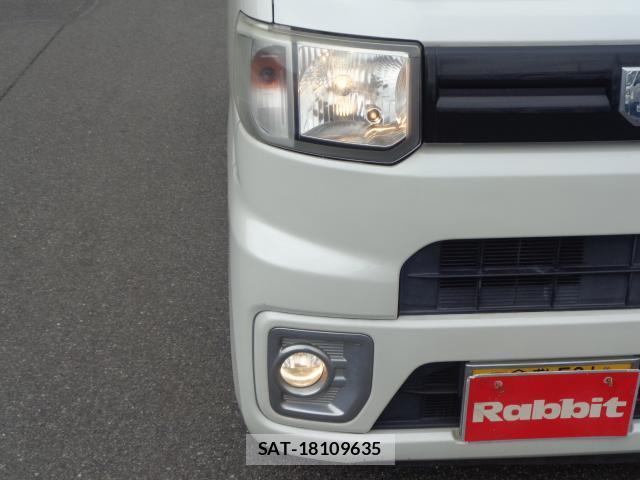 Daihatsu WAKE 2017-09 8768899-9